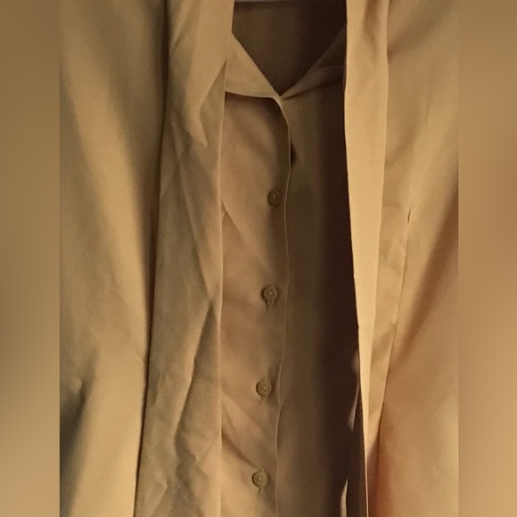 MARC Golden Yellow Short Sleeve Padded Shoulders Button Front Shirt BNWOT - Picture 4 of 5